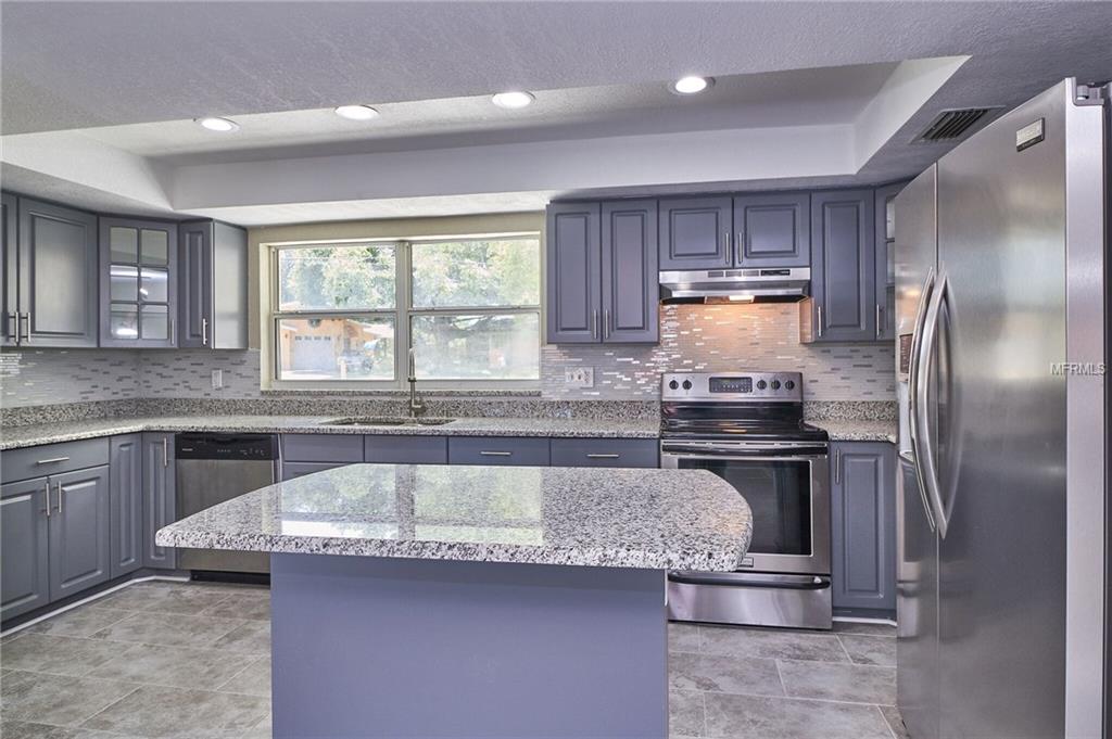 3273 HARBOR LAKE DRIVE, LARGO, Florida 33770, 3 Bedrooms Bedrooms, 3 Rooms Rooms,3 BathroomsBathrooms,Residential,For sale,HARBOR LAKE,U7822390