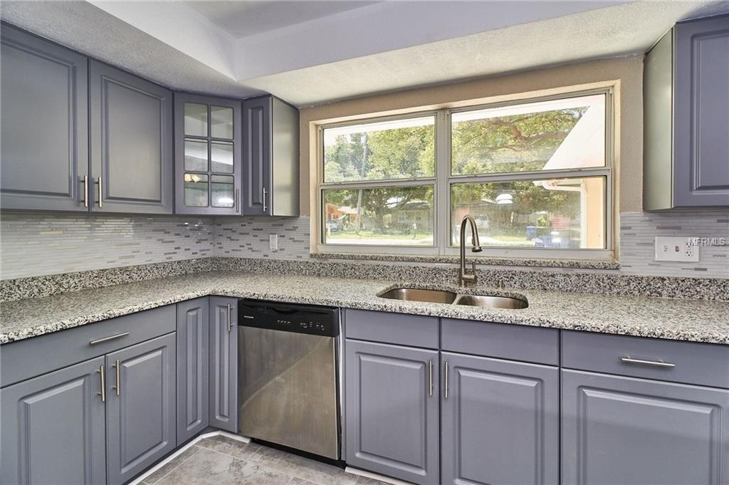 3273 HARBOR LAKE DRIVE, LARGO, Florida 33770, 3 Bedrooms Bedrooms, 3 Rooms Rooms,3 BathroomsBathrooms,Residential,For sale,HARBOR LAKE,U7822390