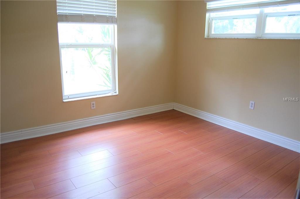 201 58TH AVENUE S, ST PETERSBURG, Florida 33705, 3 Bedrooms Bedrooms, 3 Rooms Rooms,2 BathroomsBathrooms,Residential,For sale,58TH,U7829616