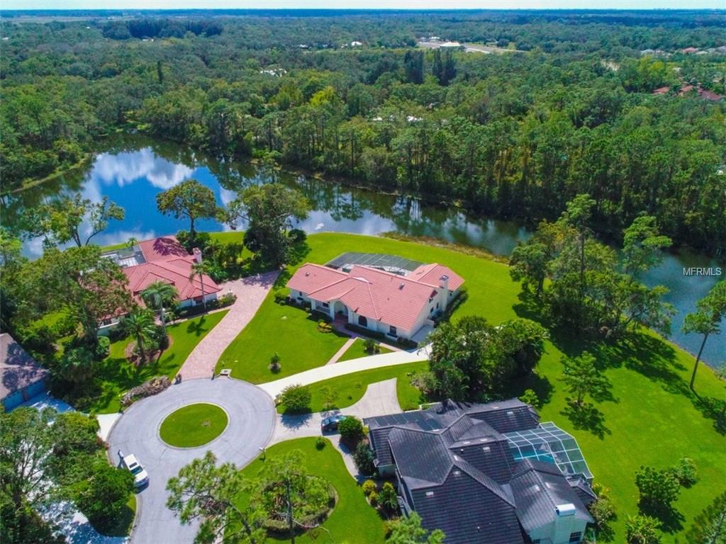 7410 PEARLBUSH LANE, SARASOTA, Florida 34241, 3 Bedrooms Bedrooms, 11 Rooms Rooms,3 BathroomsBathrooms,Residential,For sale,PEARLBUSH,A4199029