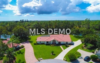 7410 PEARLBUSH LANE, SARASOTA, Florida 34241, 3 Bedrooms Bedrooms, 11 Rooms Rooms,3 BathroomsBathrooms,Residential,For sale,PEARLBUSH,A4199029