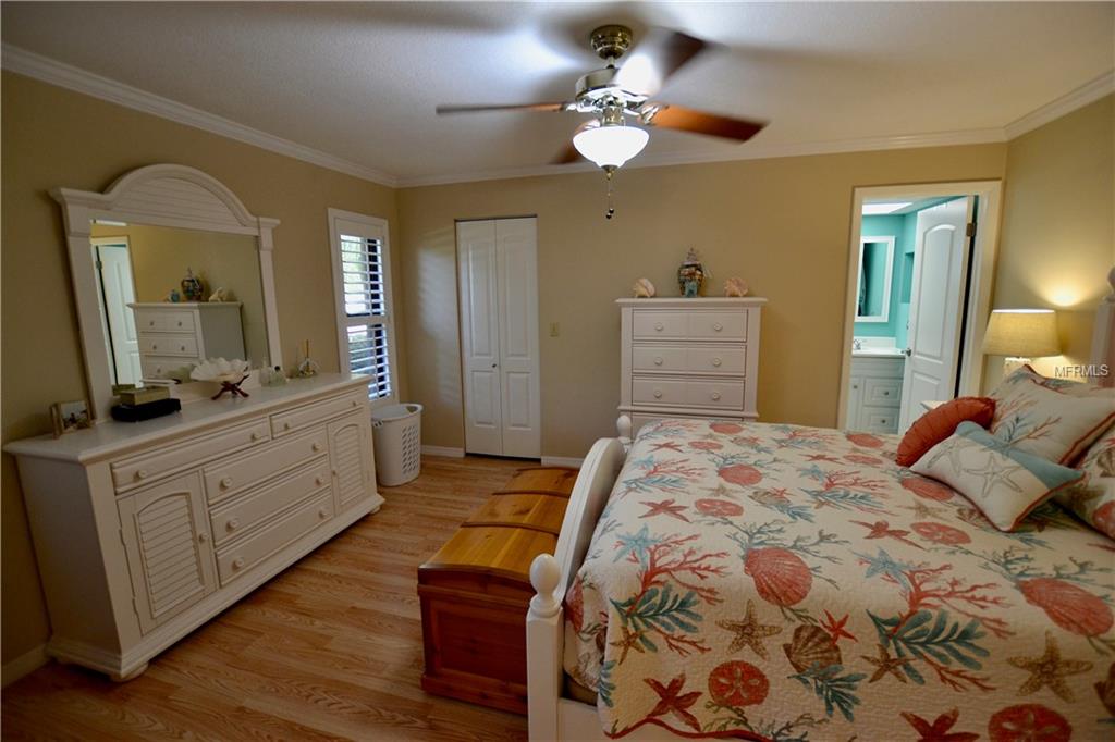 12542 137TH STREET N, LARGO, Florida 33774, 3 Bedrooms Bedrooms, 8 Rooms Rooms,2 BathroomsBathrooms,Residential,For sale,137TH,U7840534