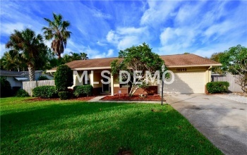 12542 137TH STREET N, LARGO, Florida 33774, 3 Bedrooms Bedrooms, 8 Rooms Rooms,2 BathroomsBathrooms,Residential,For sale,137TH,U7840534