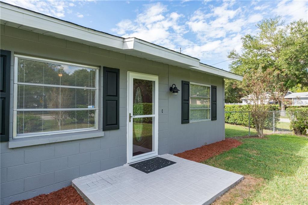 2320 51ST AVENUE E, BRADENTON, Florida 34203, 3 Bedrooms Bedrooms, 7 Rooms Rooms,2 BathroomsBathrooms,Residential,For sale,51ST,A4204581