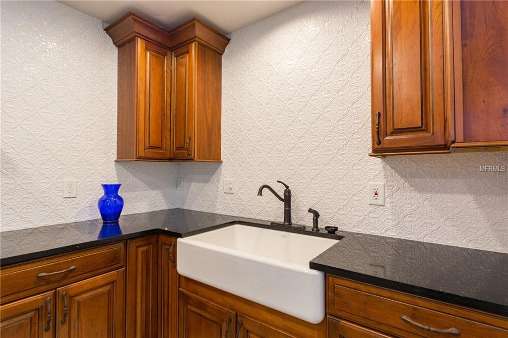 2320 51ST AVENUE E, BRADENTON, Florida 34203, 3 Bedrooms Bedrooms, 7 Rooms Rooms,2 BathroomsBathrooms,Residential,For sale,51ST,A4204581