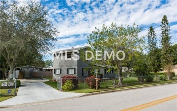 2320 51ST AVENUE E, BRADENTON, Florida 34203, 3 Bedrooms Bedrooms, 7 Rooms Rooms,2 BathroomsBathrooms,Residential,For sale,51ST,A4204581