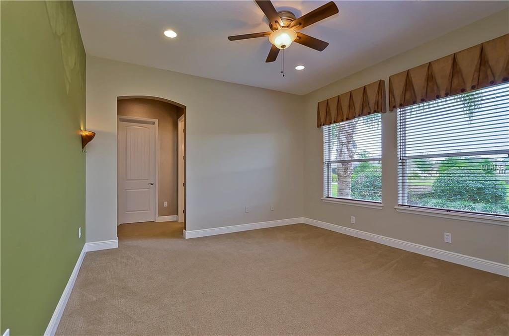 17508 CORSINO DRIVE, LUTZ, Florida 33548, 4 Bedrooms Bedrooms, 8 Rooms Rooms,4 BathroomsBathrooms,Residential,For sale,CORSINO,T2920769