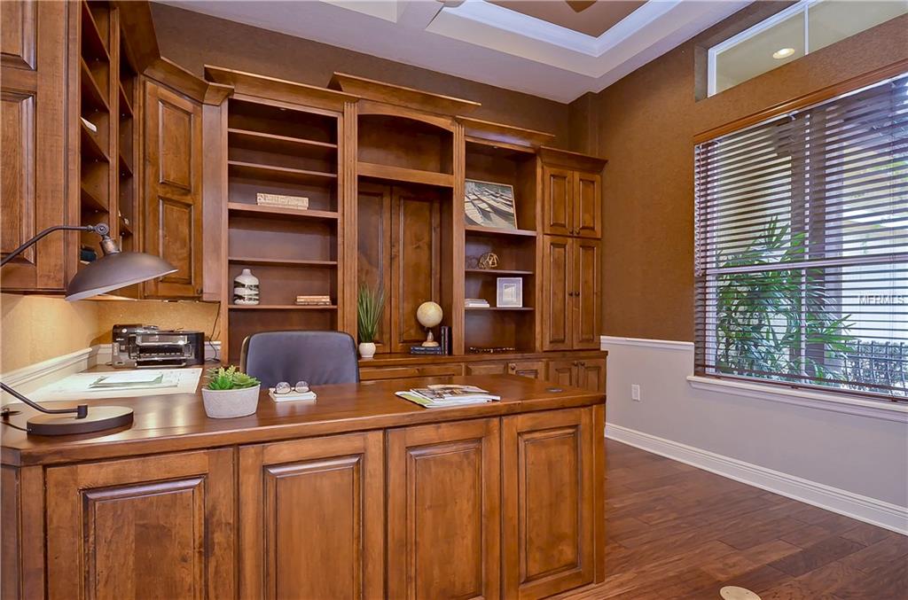 17508 CORSINO DRIVE, LUTZ, Florida 33548, 4 Bedrooms Bedrooms, 8 Rooms Rooms,4 BathroomsBathrooms,Residential,For sale,CORSINO,T2920769