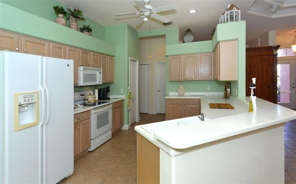 4820 FLAGSTONE DRIVE, SARASOTA, Florida 34238, 3 Bedrooms Bedrooms, 12 Rooms Rooms,2 BathroomsBathrooms,Residential,For sale,FLAGSTONE,A4206122