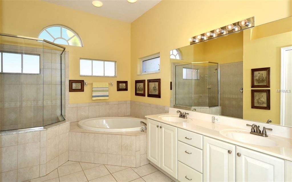 4820 FLAGSTONE DRIVE, SARASOTA, Florida 34238, 3 Bedrooms Bedrooms, 12 Rooms Rooms,2 BathroomsBathrooms,Residential,For sale,FLAGSTONE,A4206122