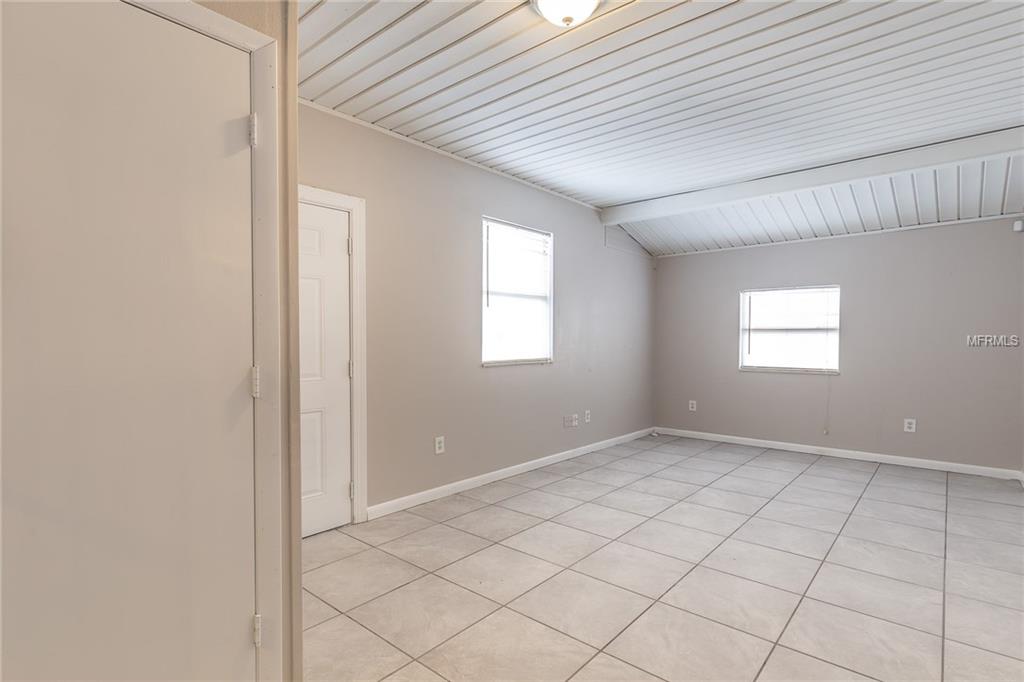 5015 KEITH PLACE, ORLANDO, Florida 32808, 4 Bedrooms Bedrooms, 3 Rooms Rooms,1 BathroomBathrooms,Residential,For sale,KEITH,T2922987