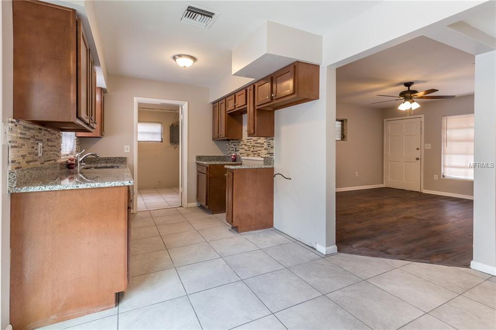 5015 KEITH PLACE, ORLANDO, Florida 32808, 4 Bedrooms Bedrooms, 3 Rooms Rooms,1 BathroomBathrooms,Residential,For sale,KEITH,T2922987