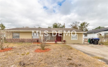 5015 KEITH PLACE, ORLANDO, Florida 32808, 4 Bedrooms Bedrooms, 3 Rooms Rooms,1 BathroomBathrooms,Residential,For sale,KEITH,T2922987