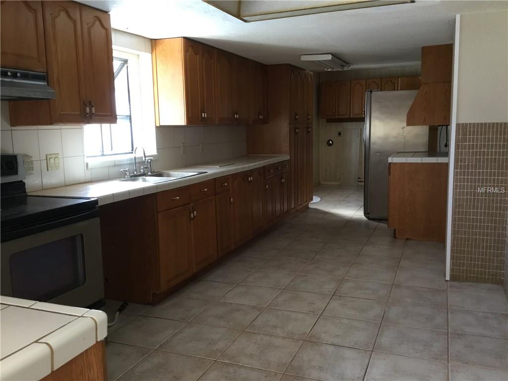 677 GAINES STREET NW, PORT CHARLOTTE, Florida 33952, 3 Bedrooms Bedrooms, 5 Rooms Rooms,2 BathroomsBathrooms,Residential,For sale,GAINES,C7248057