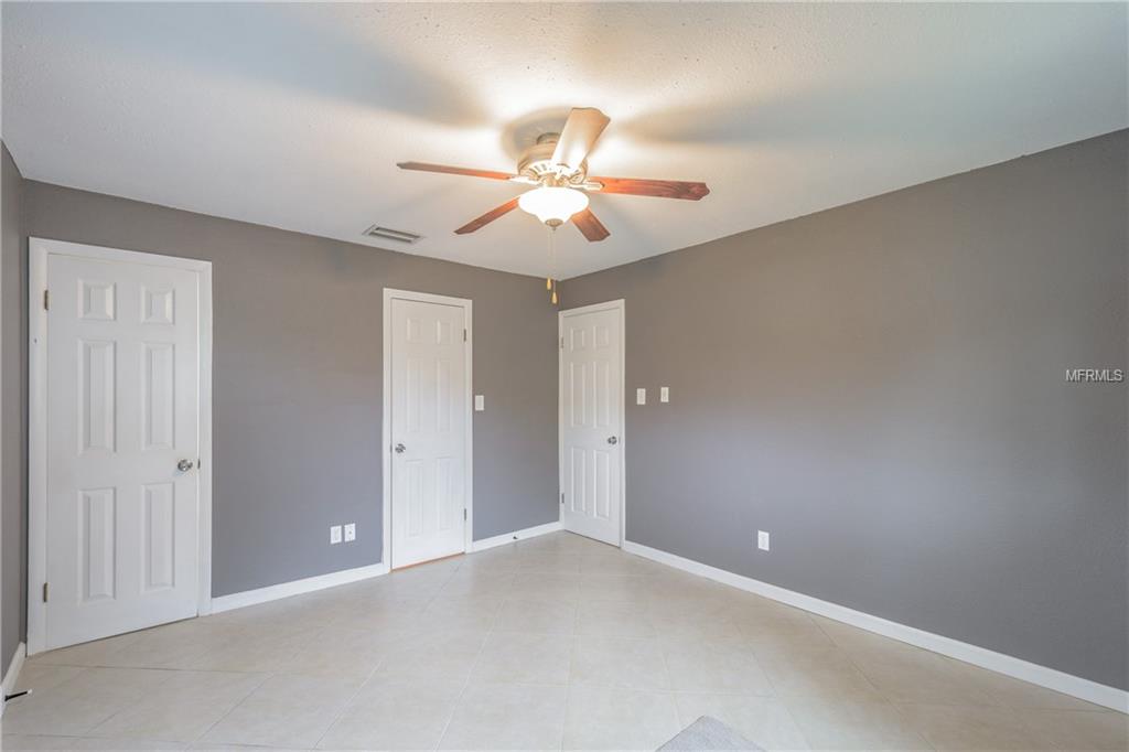 2640 REGATTA DRIVE, SARASOTA, Florida 34231, 2 Bedrooms Bedrooms, 8 Rooms Rooms,2 BathroomsBathrooms,Residential,For sale,REGATTA,A4208611