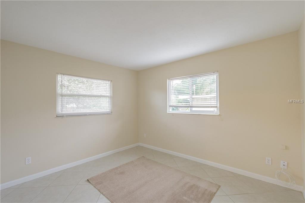 2640 REGATTA DRIVE, SARASOTA, Florida 34231, 2 Bedrooms Bedrooms, 8 Rooms Rooms,2 BathroomsBathrooms,Residential,For sale,REGATTA,A4208611