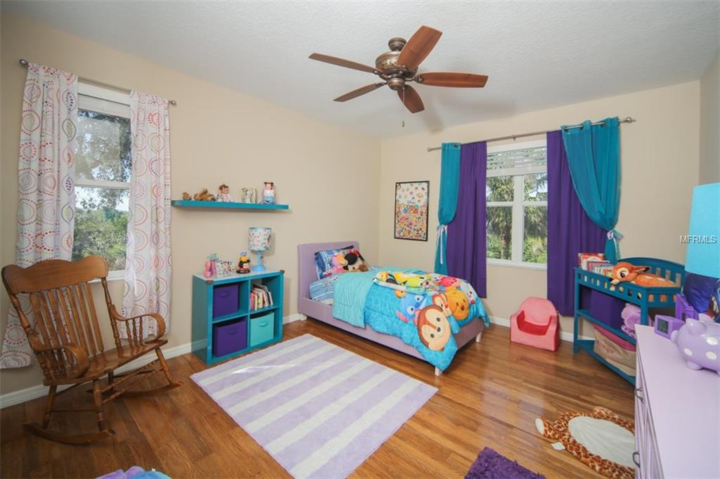 6136 9TH AVENUE CIRCLE NE, BRADENTON, Florida 34212, 5 Bedrooms Bedrooms, 9 Rooms Rooms,3 BathroomsBathrooms,Residential,For sale,9TH AVENUE,A4209208