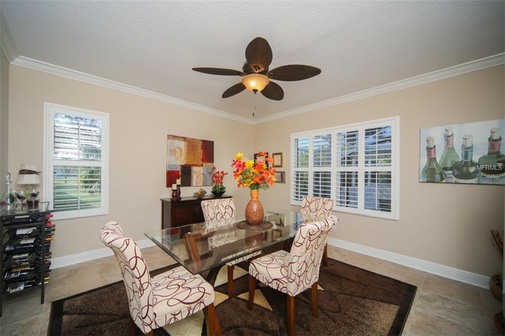 6136 9TH AVENUE CIRCLE NE, BRADENTON, Florida 34212, 5 Bedrooms Bedrooms, 9 Rooms Rooms,3 BathroomsBathrooms,Residential,For sale,9TH AVENUE,A4209208