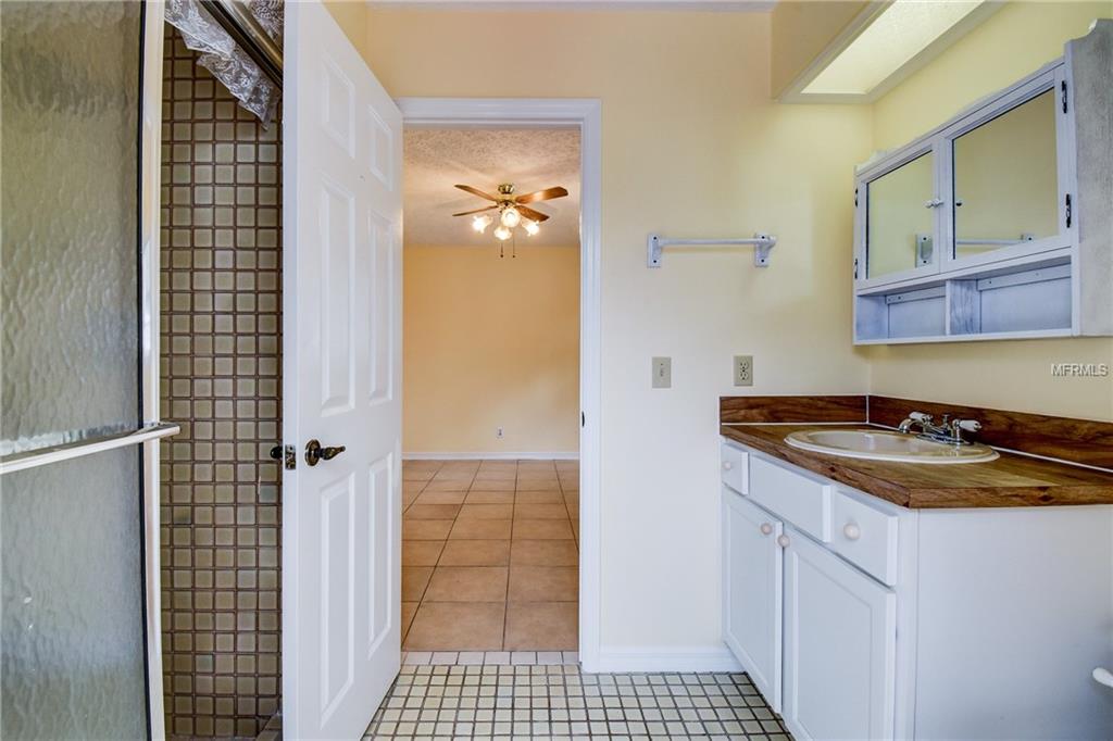 2108 W FORE DRIVE, TAMPA, Florida 33612, 4 Bedrooms Bedrooms, 9 Rooms Rooms,3 BathroomsBathrooms,Residential,For sale,FORE,T2927472