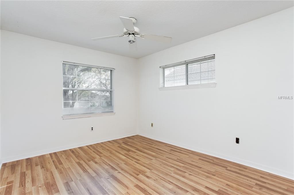 1019 LAKE ELSIE DRIVE, TAVARES, Florida 32778, 3 Bedrooms Bedrooms, 6 Rooms Rooms,2 BathroomsBathrooms,Residential,For sale,LAKE ELSIE,G4852658