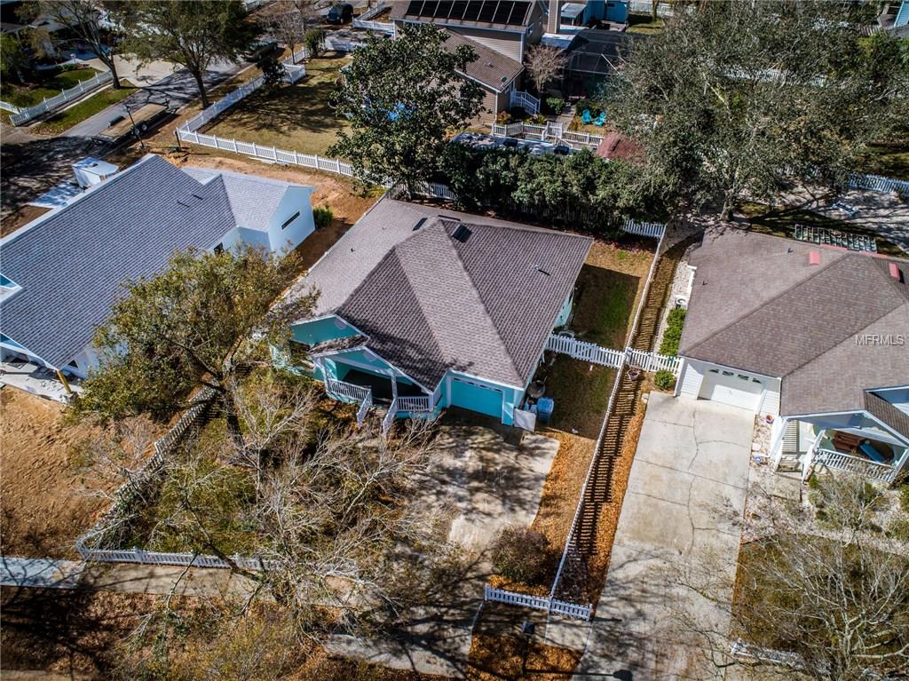 1019 LAKE ELSIE DRIVE, TAVARES, Florida 32778, 3 Bedrooms Bedrooms, 6 Rooms Rooms,2 BathroomsBathrooms,Residential,For sale,LAKE ELSIE,G4852658