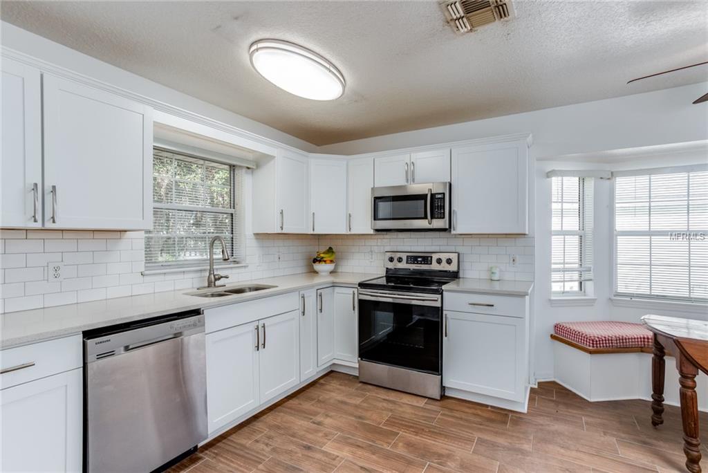 1019 LAKE ELSIE DRIVE, TAVARES, Florida 32778, 3 Bedrooms Bedrooms, 6 Rooms Rooms,2 BathroomsBathrooms,Residential,For sale,LAKE ELSIE,G4852658