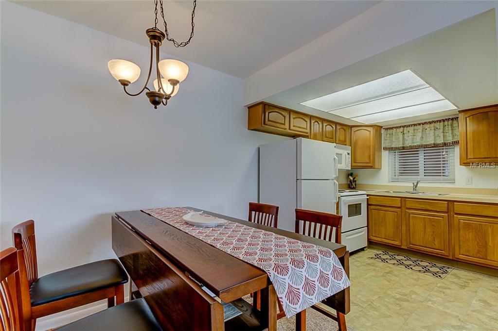 505 66 AVENUE, ST PETE BCH, Florida 33706, 2 Bedrooms Bedrooms, 5 Rooms Rooms,1 BathroomBathrooms,Residential,For sale,66,U7847394