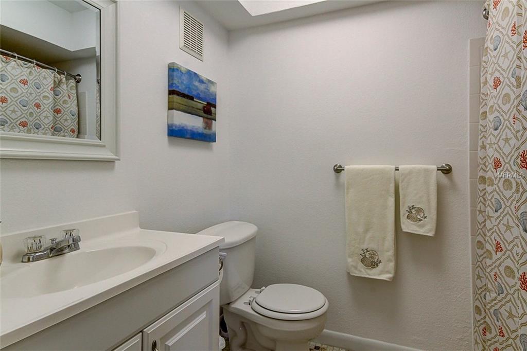 505 66 AVENUE, ST PETE BCH, Florida 33706, 2 Bedrooms Bedrooms, 5 Rooms Rooms,1 BathroomBathrooms,Residential,For sale,66,U7847394