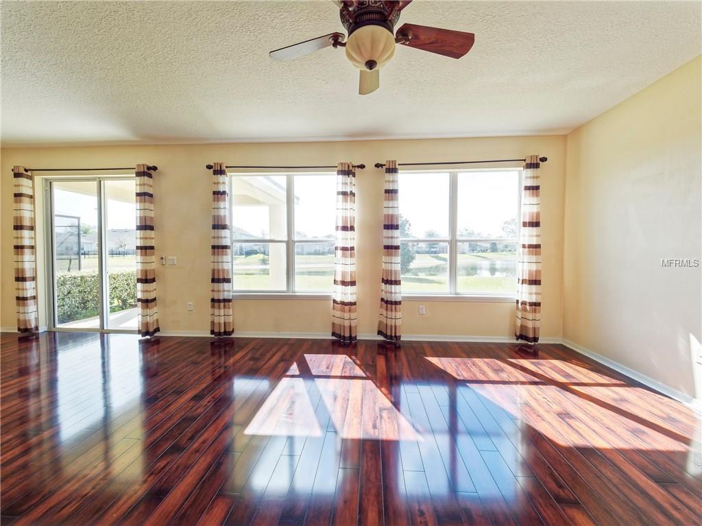 8048 CRUSHED PEPPER AVENUE, ORLANDO, Florida 32817, 4 Bedrooms Bedrooms, 11 Rooms Rooms,3 BathroomsBathrooms,Residential,For sale,CRUSHED PEPPER,O5561725