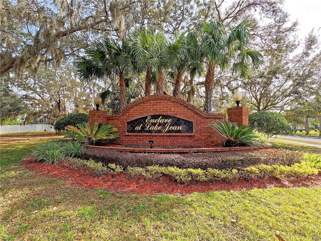 8048 CRUSHED PEPPER AVENUE, ORLANDO, Florida 32817, 4 Bedrooms Bedrooms, 11 Rooms Rooms,3 BathroomsBathrooms,Residential,For sale,CRUSHED PEPPER,O5561725