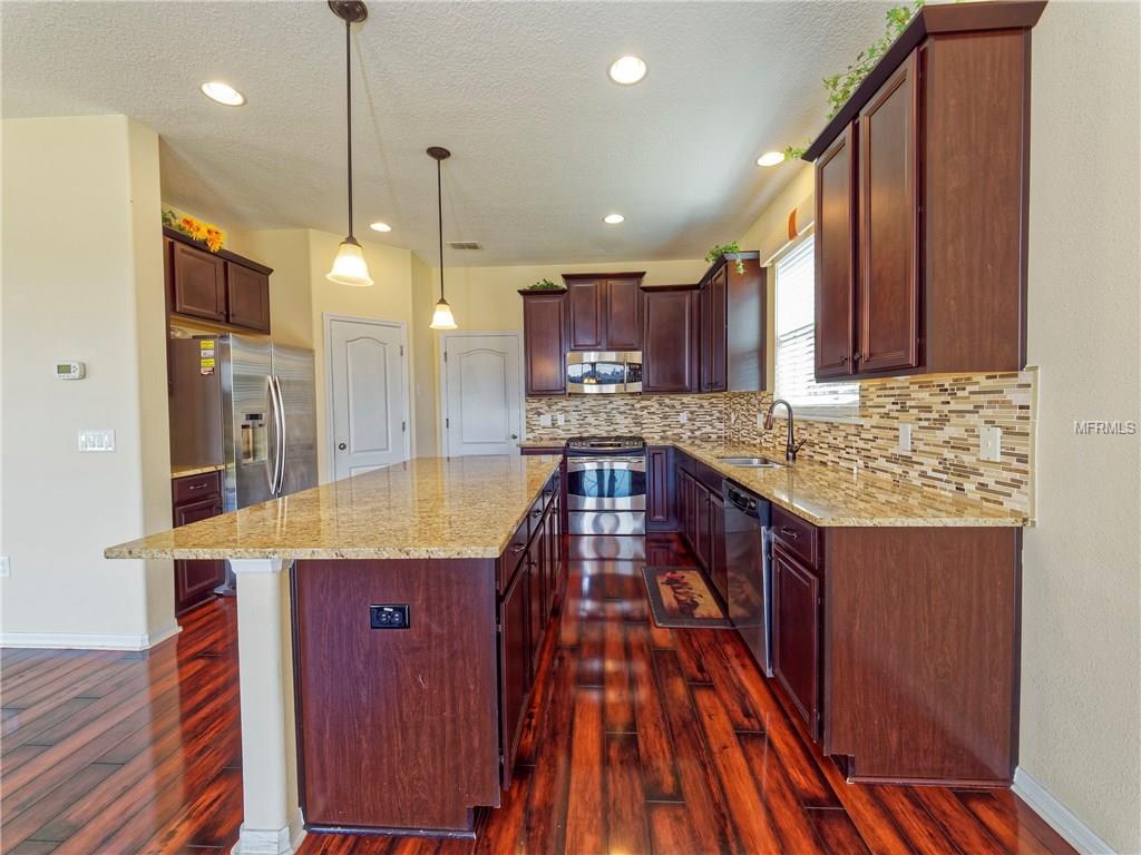 8048 CRUSHED PEPPER AVENUE, ORLANDO, Florida 32817, 4 Bedrooms Bedrooms, 11 Rooms Rooms,3 BathroomsBathrooms,Residential,For sale,CRUSHED PEPPER,O5561725