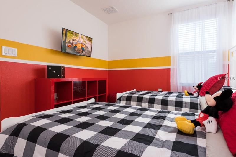 2638 TRANQUILITY WAY, KISSIMMEE, Florida 34746, 4 Bedrooms Bedrooms, 6 Rooms Rooms,4 BathroomsBathrooms,Residential,For sale,TRANQUILITY,O5561959