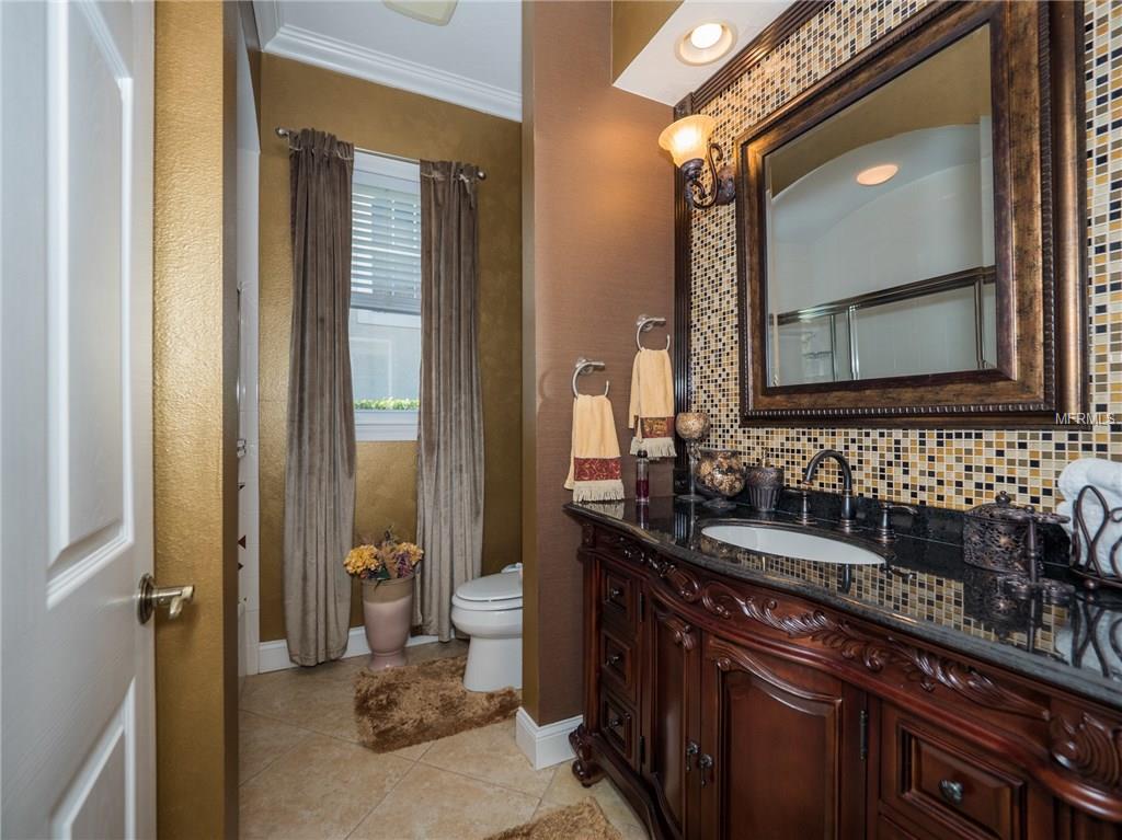 6915 CUMBERLAND TERRACE, UNIVERSITY PARK, Florida 34201, 4 Bedrooms Bedrooms, 8 Rooms Rooms,3 BathroomsBathrooms,Residential,For sale,CUMBERLAND,A4194368