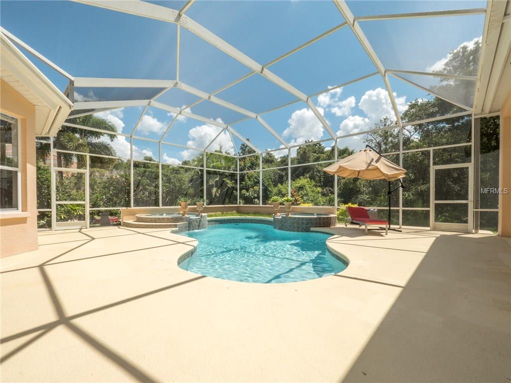 6915 CUMBERLAND TERRACE, UNIVERSITY PARK, Florida 34201, 4 Bedrooms Bedrooms, 8 Rooms Rooms,3 BathroomsBathrooms,Residential,For sale,CUMBERLAND,A4194368