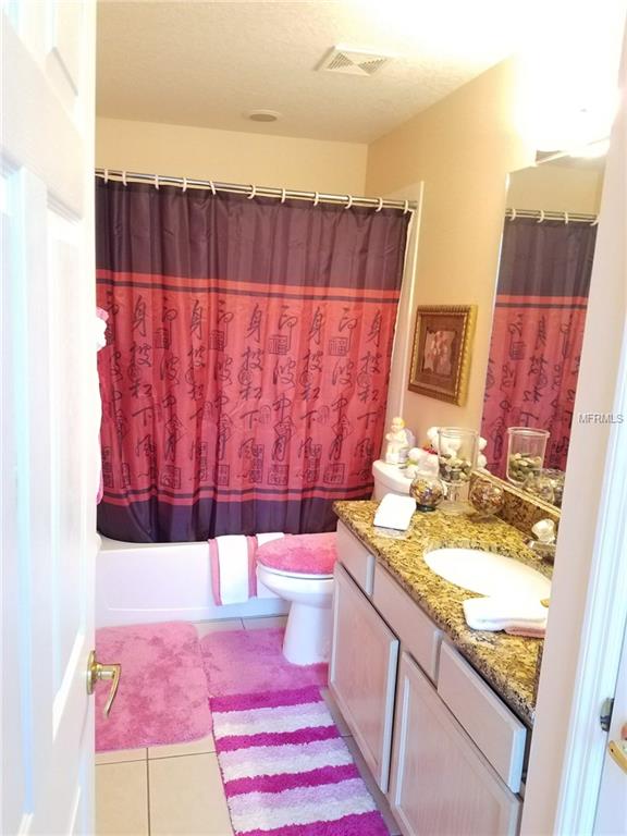 247 OAK CHASE PL, DAVENPORT, Florida 33896, 3 Bedrooms Bedrooms, 6 Rooms Rooms,3 BathroomsBathrooms,Residential,For sale,OAK CHASE PL,P4718551