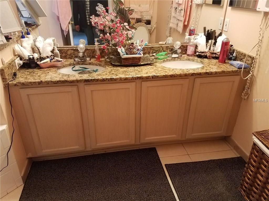 247 OAK CHASE PL, DAVENPORT, Florida 33896, 3 Bedrooms Bedrooms, 6 Rooms Rooms,3 BathroomsBathrooms,Residential,For sale,OAK CHASE PL,P4718551