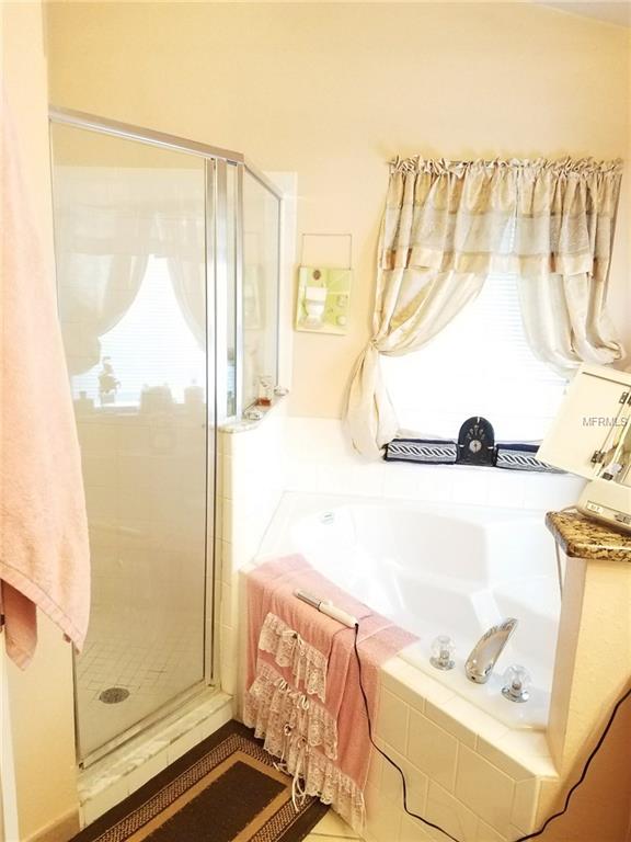 247 OAK CHASE PL, DAVENPORT, Florida 33896, 3 Bedrooms Bedrooms, 6 Rooms Rooms,3 BathroomsBathrooms,Residential,For sale,OAK CHASE PL,P4718551