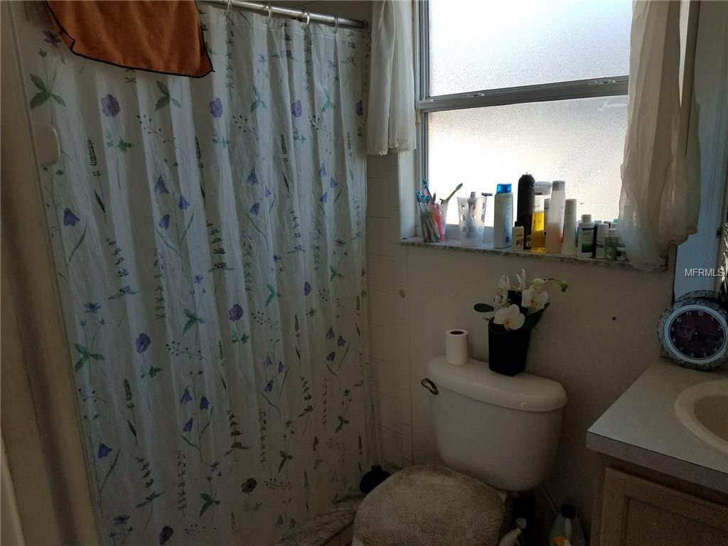 247 OAK CHASE PL, DAVENPORT, Florida 33896, 3 Bedrooms Bedrooms, 6 Rooms Rooms,3 BathroomsBathrooms,Residential,For sale,OAK CHASE PL,P4718551