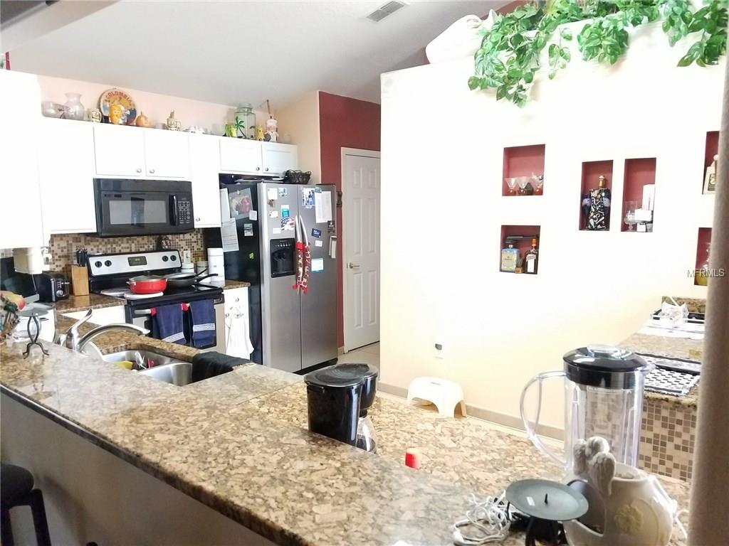 247 OAK CHASE PL, DAVENPORT, Florida 33896, 3 Bedrooms Bedrooms, 6 Rooms Rooms,3 BathroomsBathrooms,Residential,For sale,OAK CHASE PL,P4718551