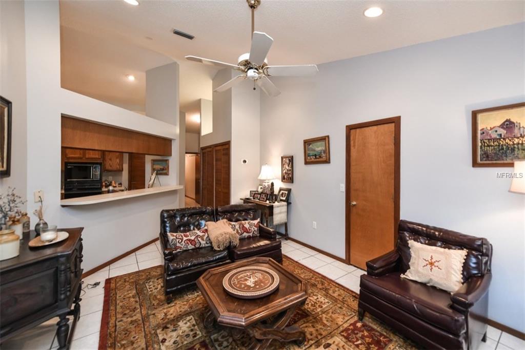 4828 GREYMOSS LANE, SARASOTA, Florida 34233, 3 Bedrooms Bedrooms, 9 Rooms Rooms,2 BathroomsBathrooms,Residential,For sale,GREYMOSS,A4207308