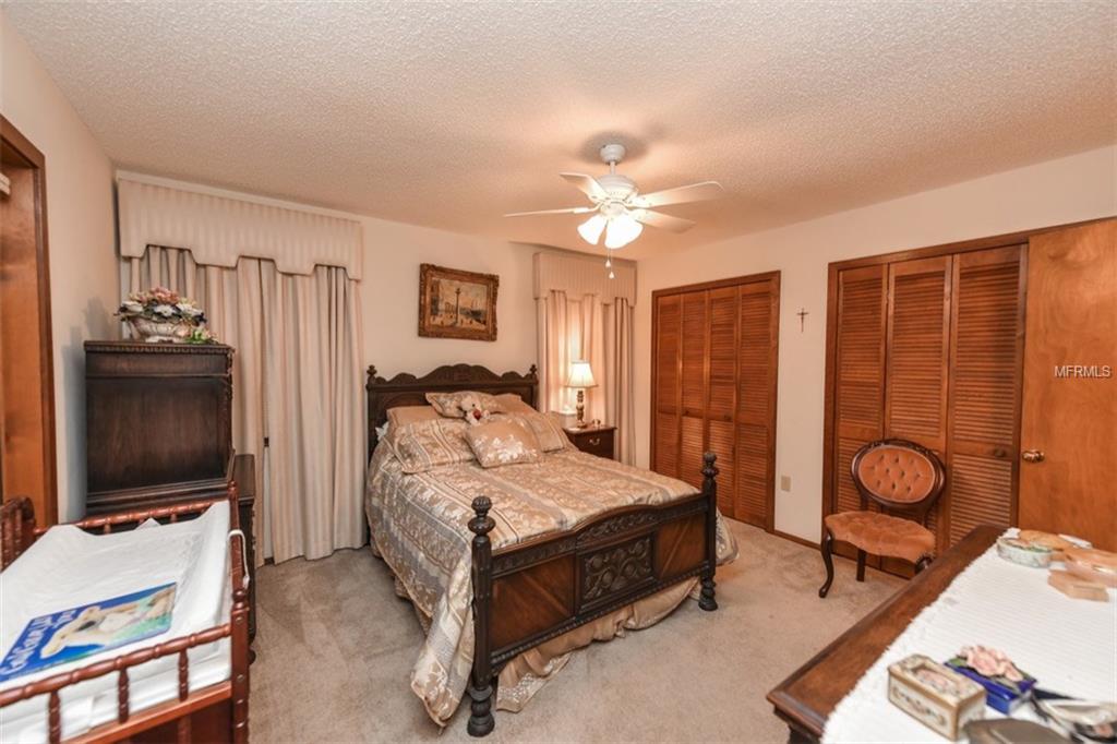 4828 GREYMOSS LANE, SARASOTA, Florida 34233, 3 Bedrooms Bedrooms, 9 Rooms Rooms,2 BathroomsBathrooms,Residential,For sale,GREYMOSS,A4207308