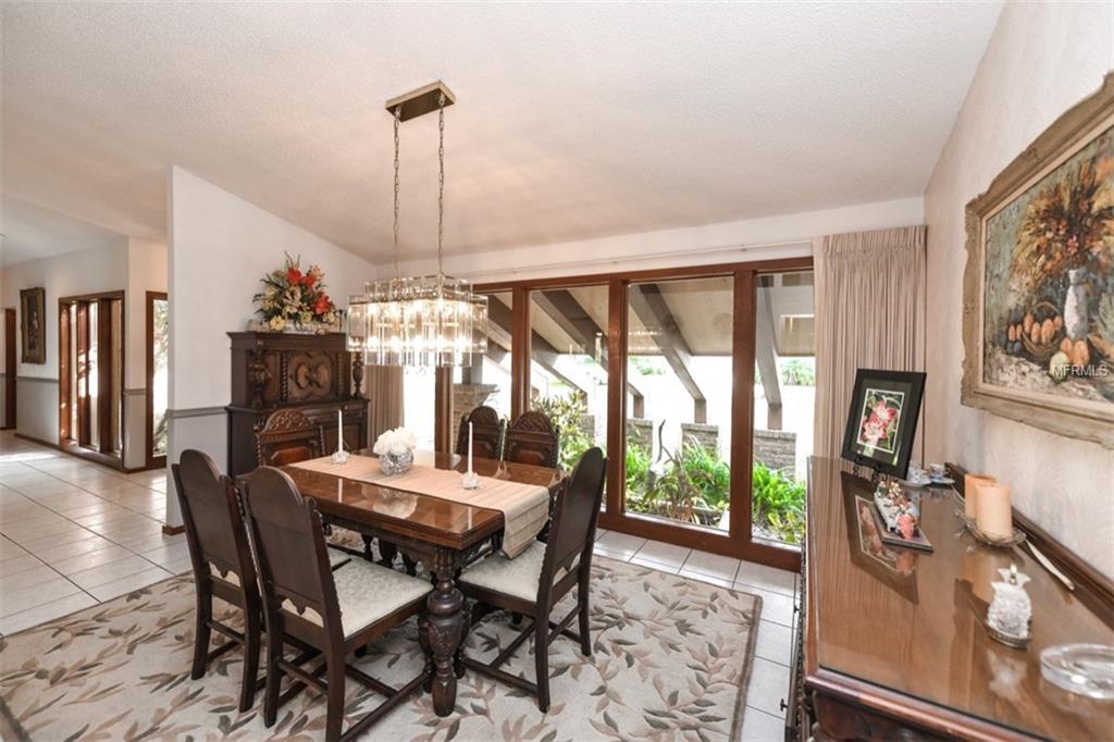 4828 GREYMOSS LANE, SARASOTA, Florida 34233, 3 Bedrooms Bedrooms, 9 Rooms Rooms,2 BathroomsBathrooms,Residential,For sale,GREYMOSS,A4207308