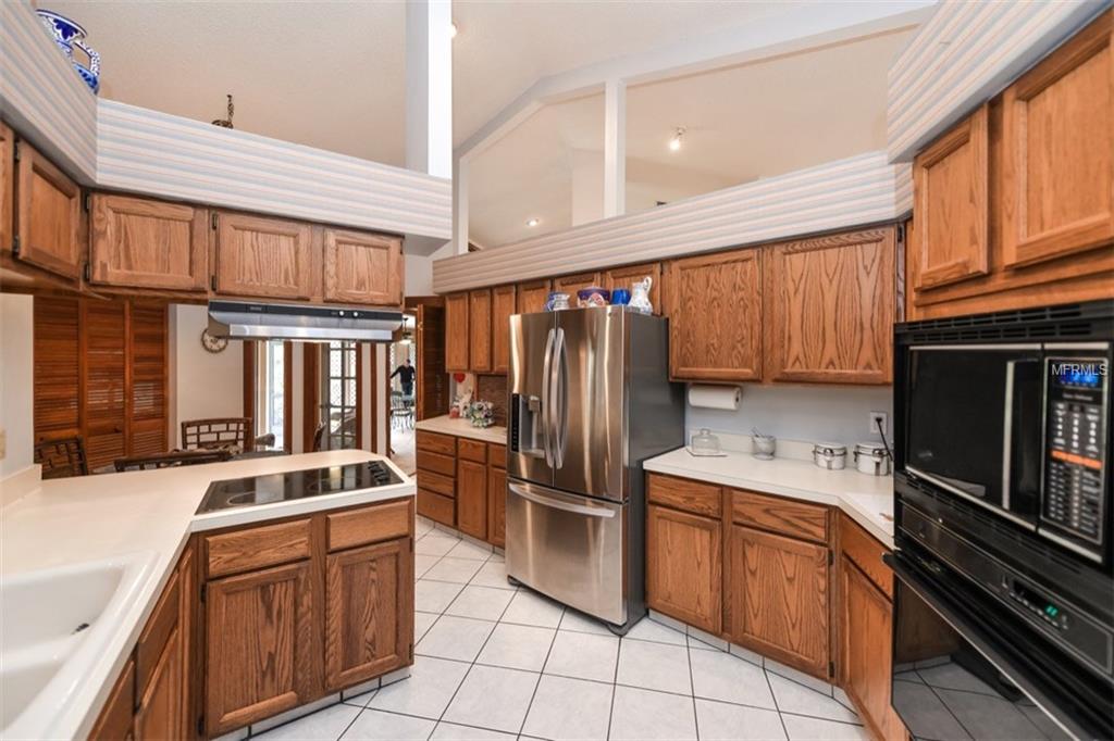 4828 GREYMOSS LANE, SARASOTA, Florida 34233, 3 Bedrooms Bedrooms, 9 Rooms Rooms,2 BathroomsBathrooms,Residential,For sale,GREYMOSS,A4207308