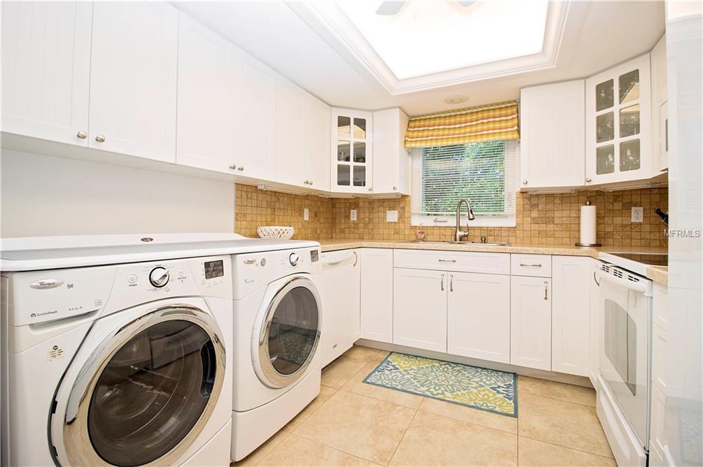 4857 INDEPENDENCE DRIVE, BRADENTON, Florida 34210, 2 Bedrooms Bedrooms, 5 Rooms Rooms,2 BathroomsBathrooms,Residential,For sale,INDEPENDENCE,A4207831