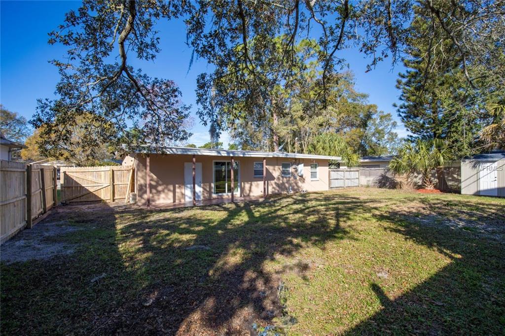 1149 GLENWOOD DRIVE, DUNEDIN, Florida 34698, 2 Bedrooms Bedrooms, 5 Rooms Rooms,1 BathroomBathrooms,Residential,For sale,GLENWOOD,U7846745