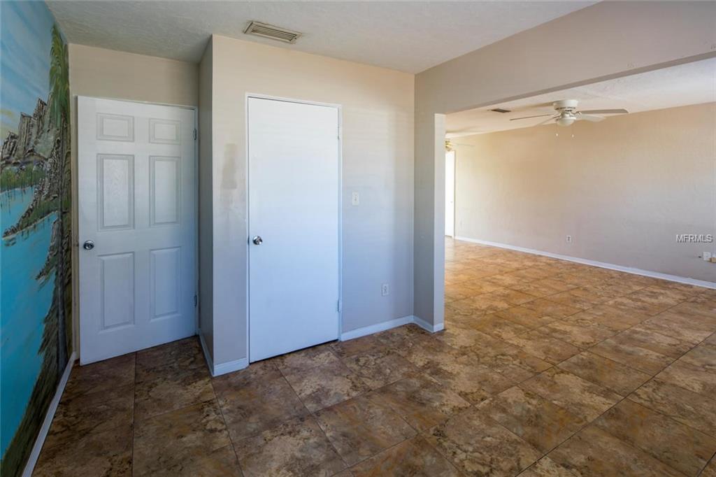 1149 GLENWOOD DRIVE, DUNEDIN, Florida 34698, 2 Bedrooms Bedrooms, 5 Rooms Rooms,1 BathroomBathrooms,Residential,For sale,GLENWOOD,U7846745