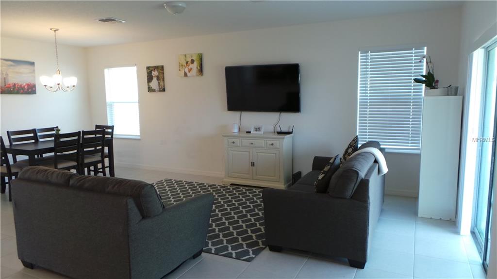 155 CAMBRIA GROVE CIRCLE, DAVENPORT, Florida 33837, 3 Bedrooms Bedrooms, 5 Rooms Rooms,2 BathroomsBathrooms,Residential,For sale,CAMBRIA GROVE,P4718984