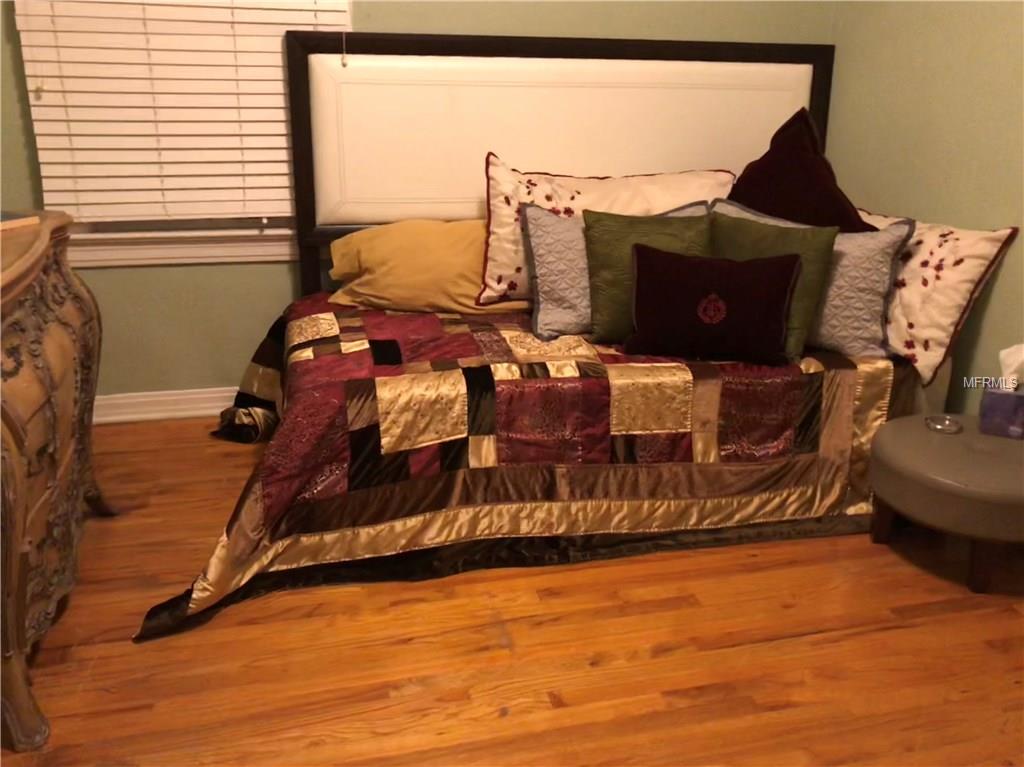 3507 W AZEELE STREET, TAMPA, Florida 33609, 2 Bedrooms Bedrooms, 6 Rooms Rooms,1 BathroomBathrooms,Residential,For sale,AZEELE,T2928047