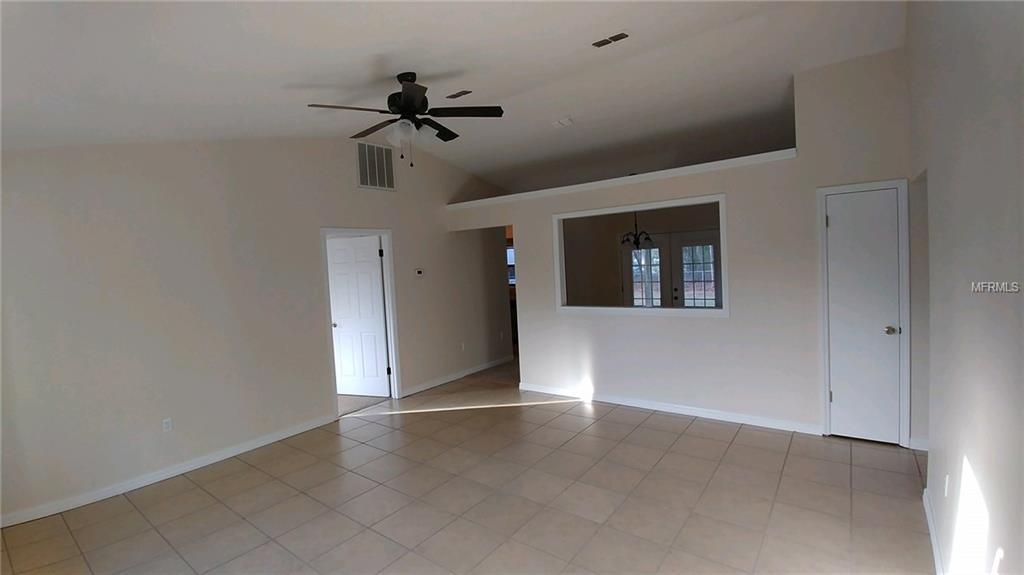 37 PECAN PASS TRAIL, OCALA, Florida 34472, 3 Bedrooms Bedrooms, 3 Rooms Rooms,2 BathroomsBathrooms,Residential,For sale,PECAN PASS,G4852799