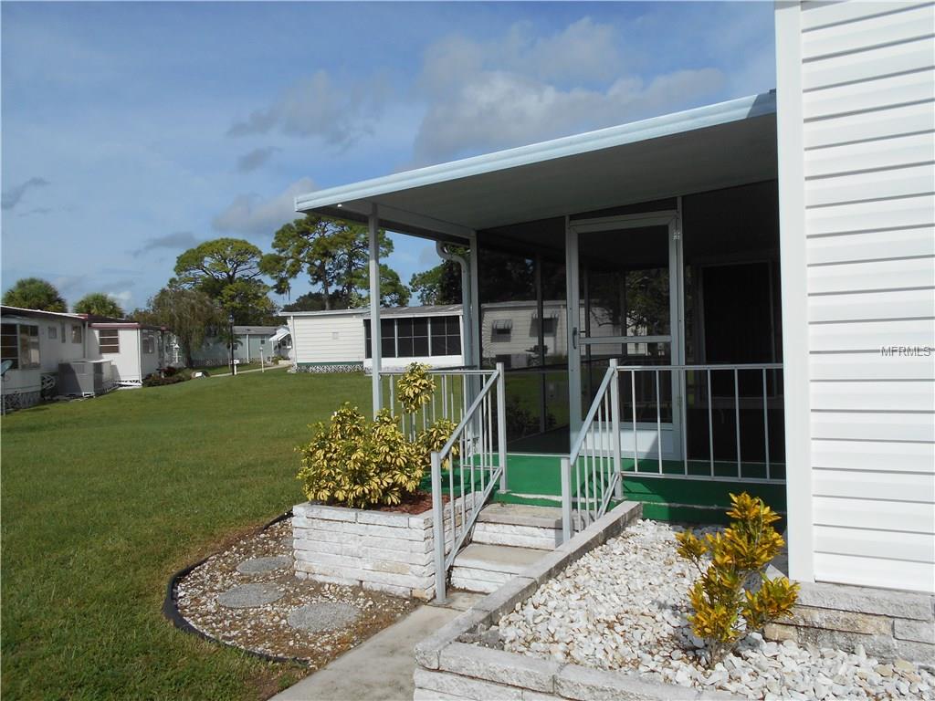 6395 PARKVIEW COURT, NORTH PORT, Florida 34287, 2 Bedrooms Bedrooms, 6 Rooms Rooms,2 BathroomsBathrooms,Residential,For sale,PARKVIEW,C7244497